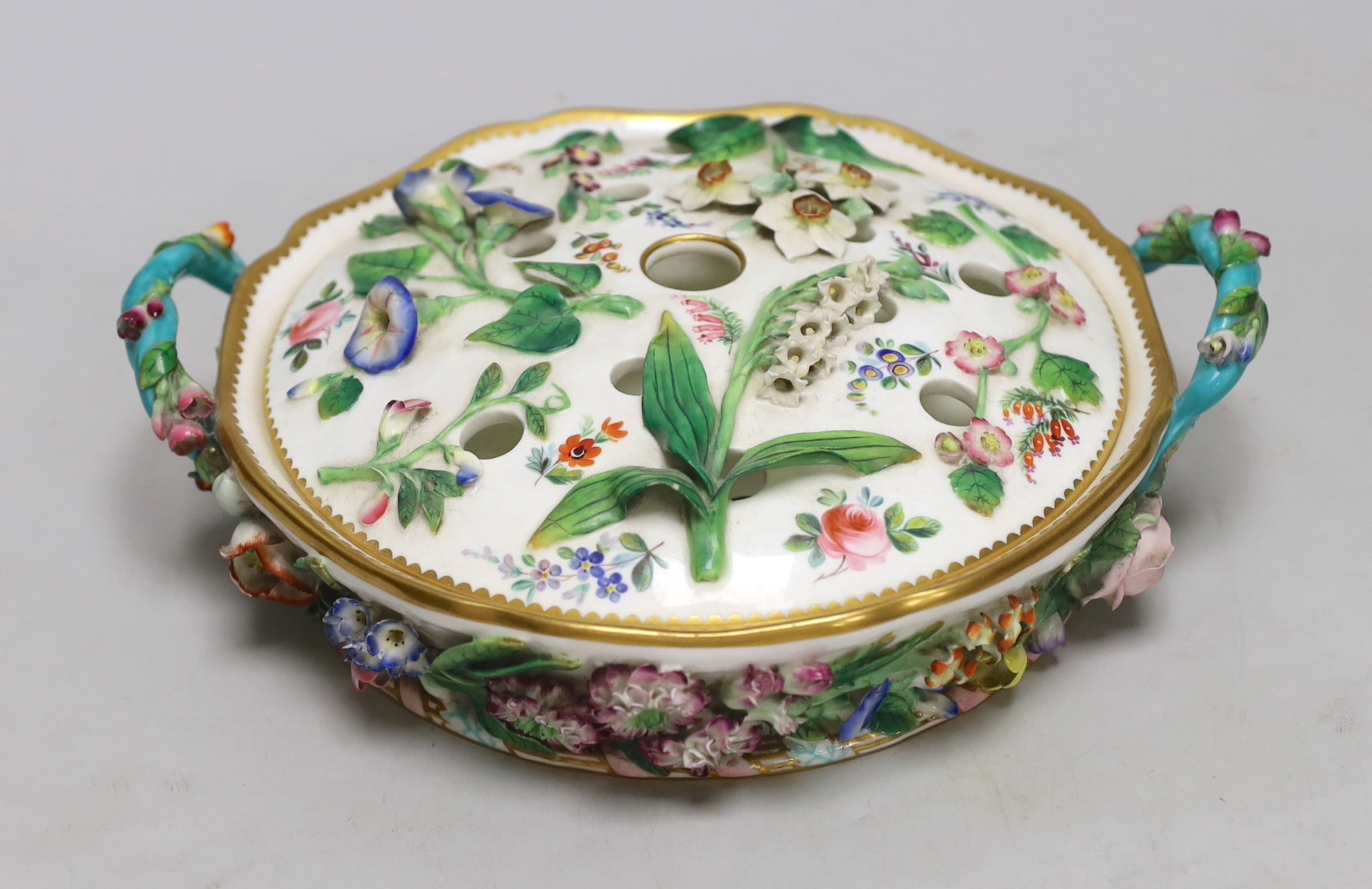 A Minton potpourri bowl and cover, c.1830, with applied floral decoration, 25cm wide